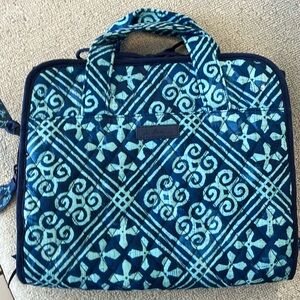 Vera Bradley Hanging Fold Up Jewelry/ Make Up Case